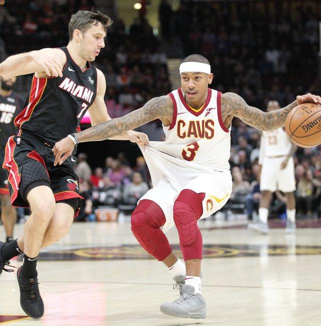 竞争激烈的 竞争激烈的