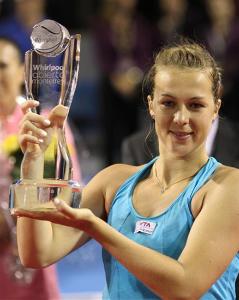 脱颖而出 脱颖而出