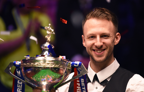 边后卫外撤 边后卫外撤